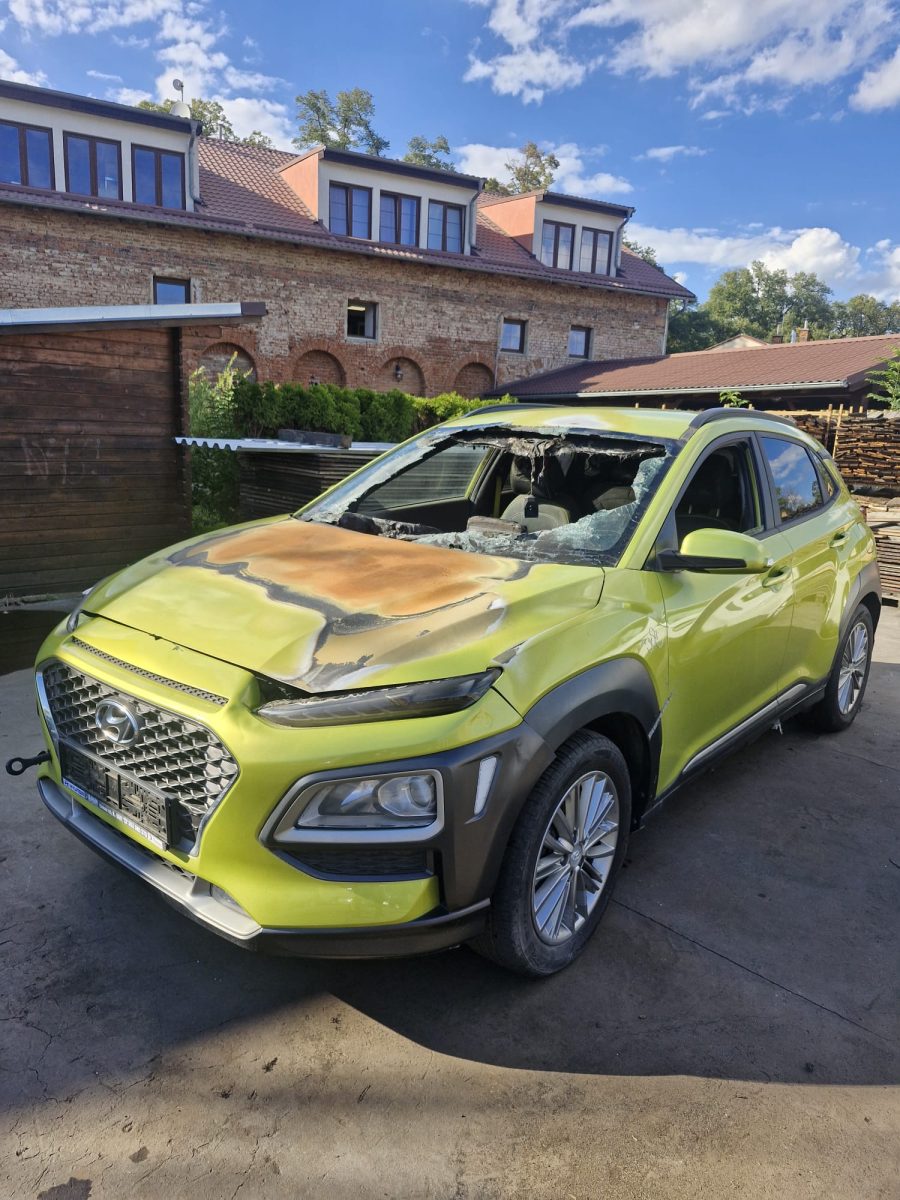Hyundai Kona OS